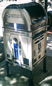 R2D2 Mailbox Thumb